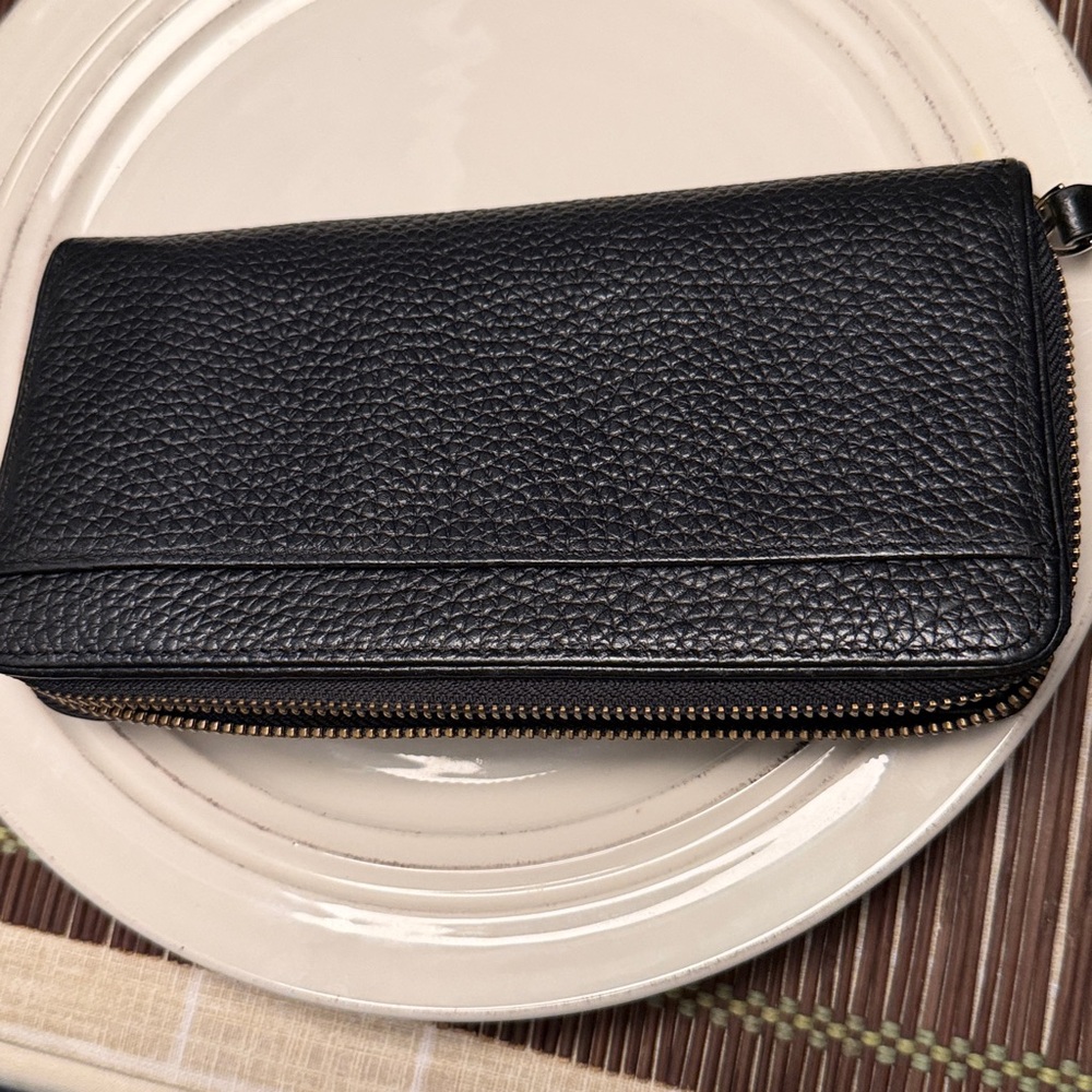 Kate Spade Black Textured Wallet with Gold Accents - Picture 4 of 7